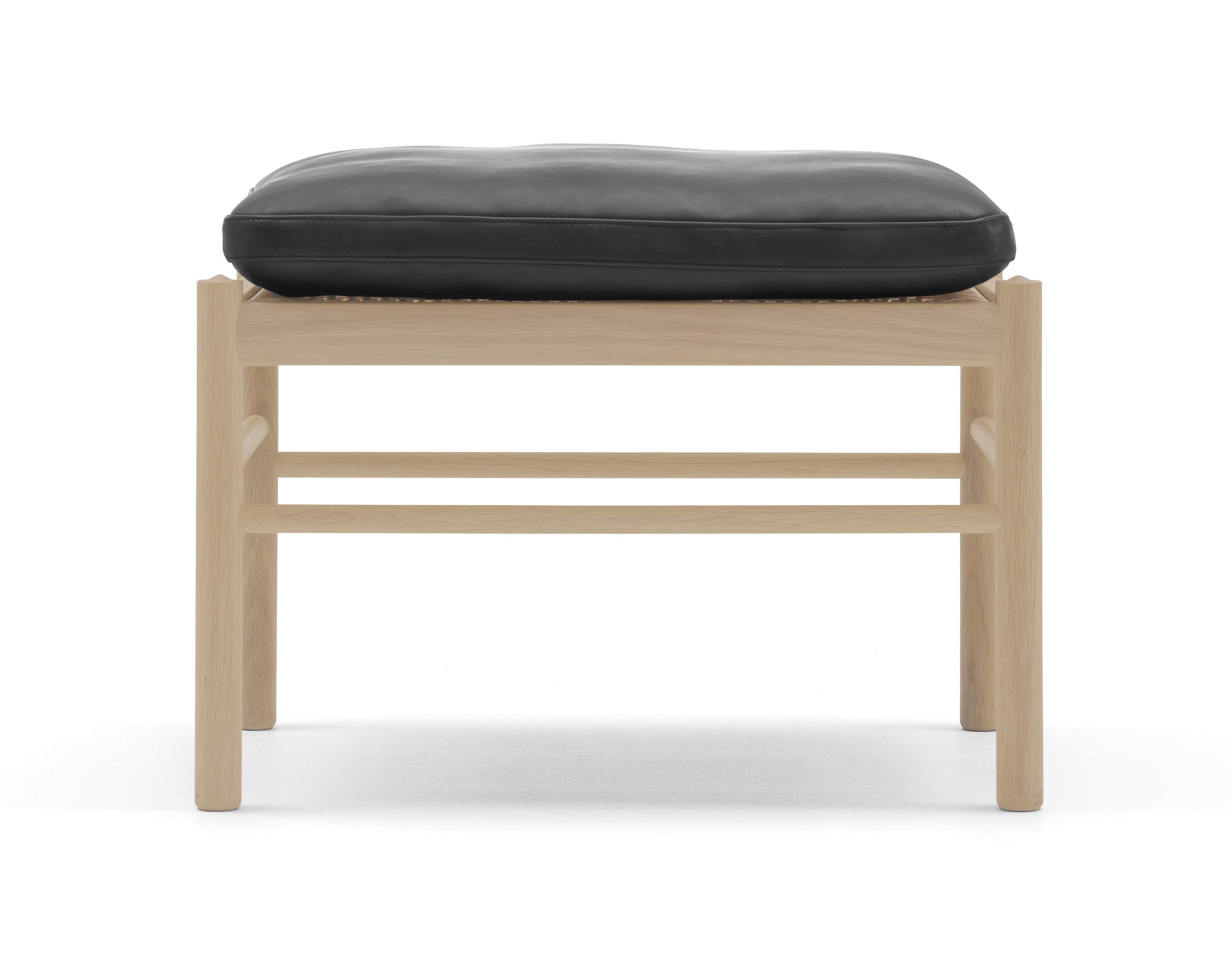 OW149F | Colonial footstool