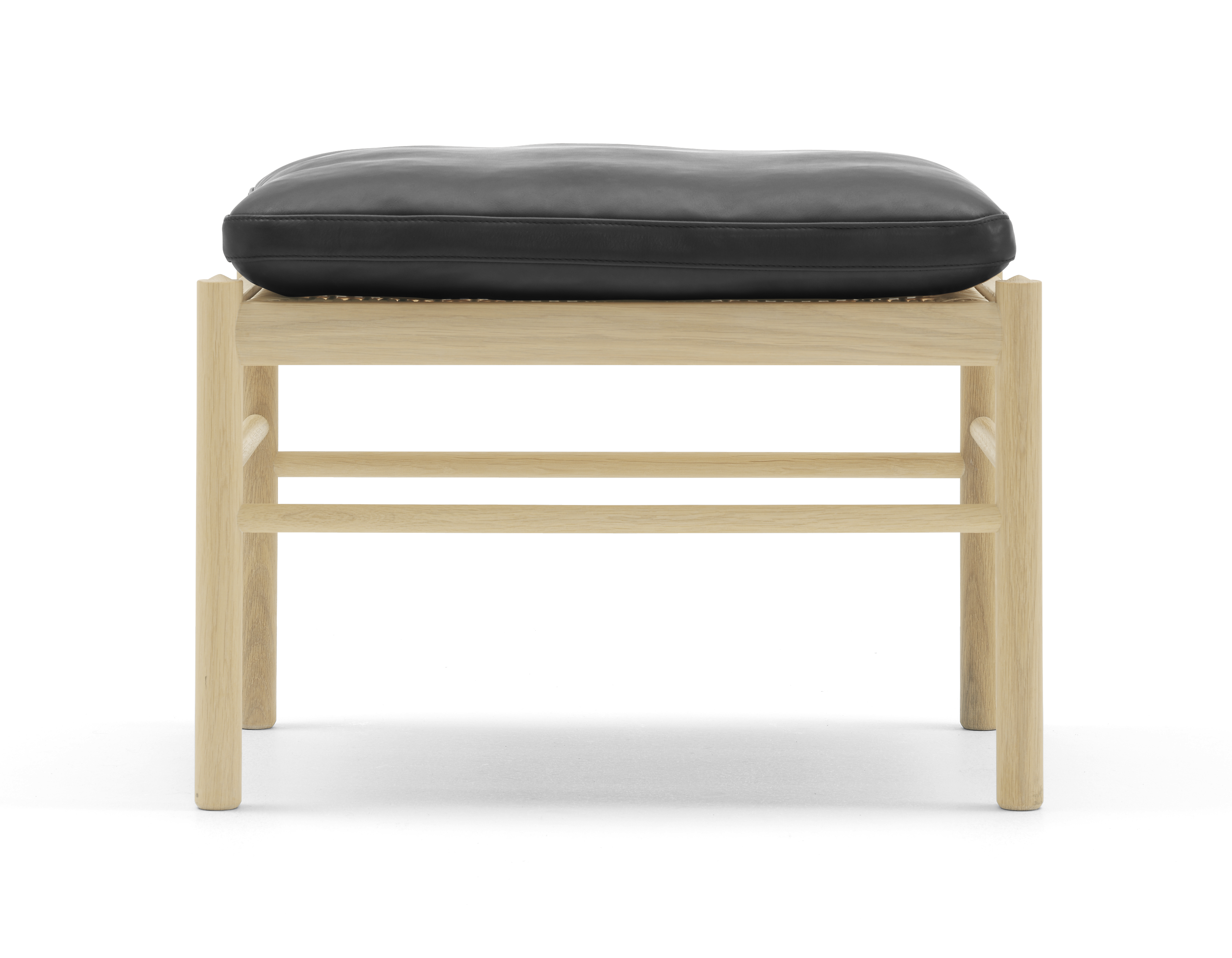 OW149F | Colonial footstool